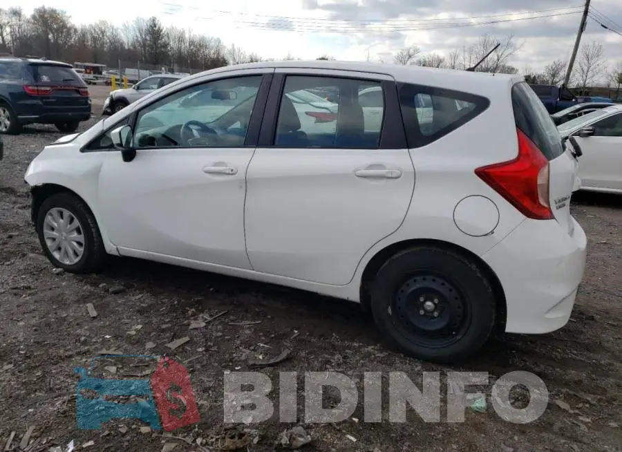3N1CE2CP8JL352835 Photo# 2