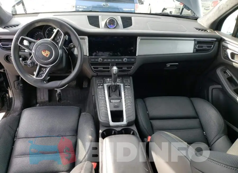 WP1AF2A53LLB60173 Photo# 8
