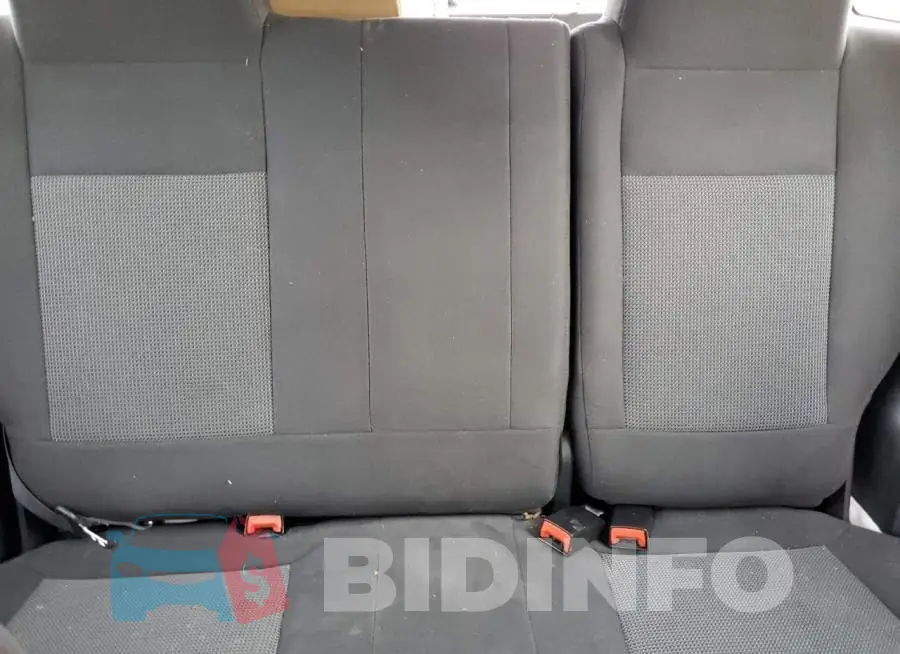 1C4NJPBB9GD677769 Photo# 10