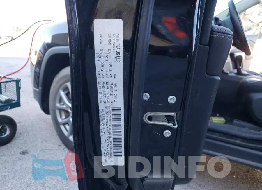 1C4PJMLX1JD617963 Photo# 10