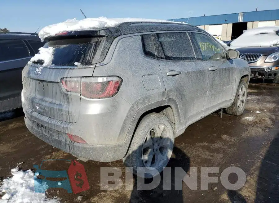 3C4NJDCB9LT156939 Photo# 3