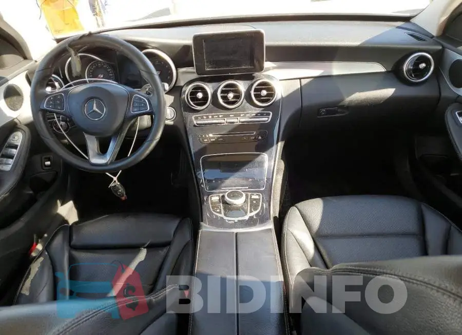 55SWF4KB5HU203542 Photo# 8