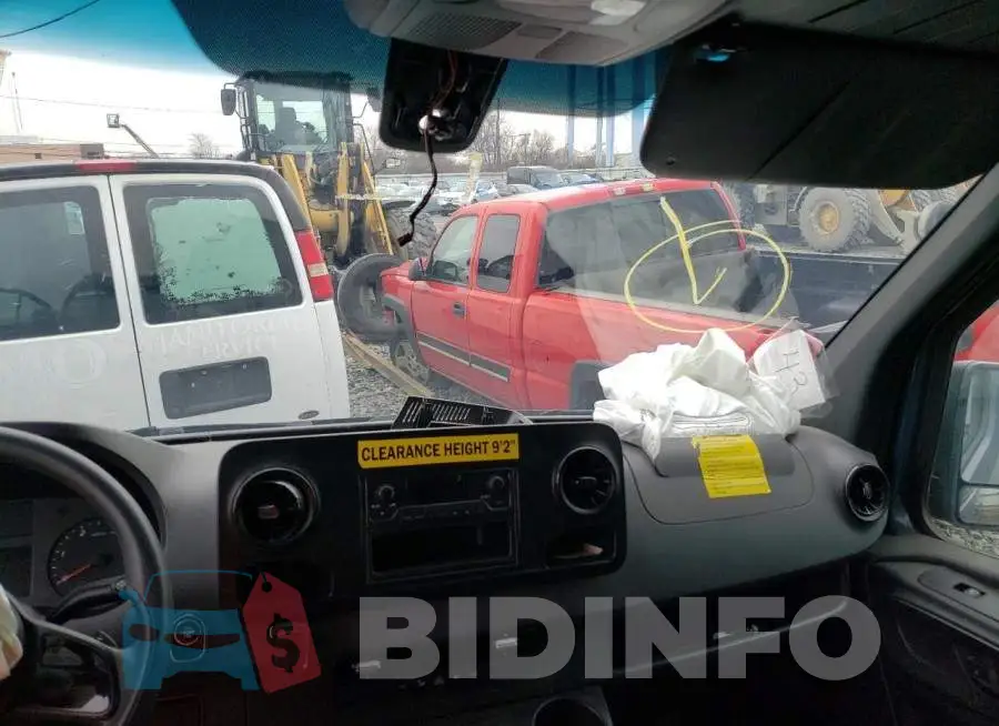 WD4PF1CD1KP142780 Photo# 10