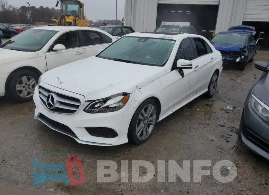 WDDHF5KB9EA920617 Photo# 1