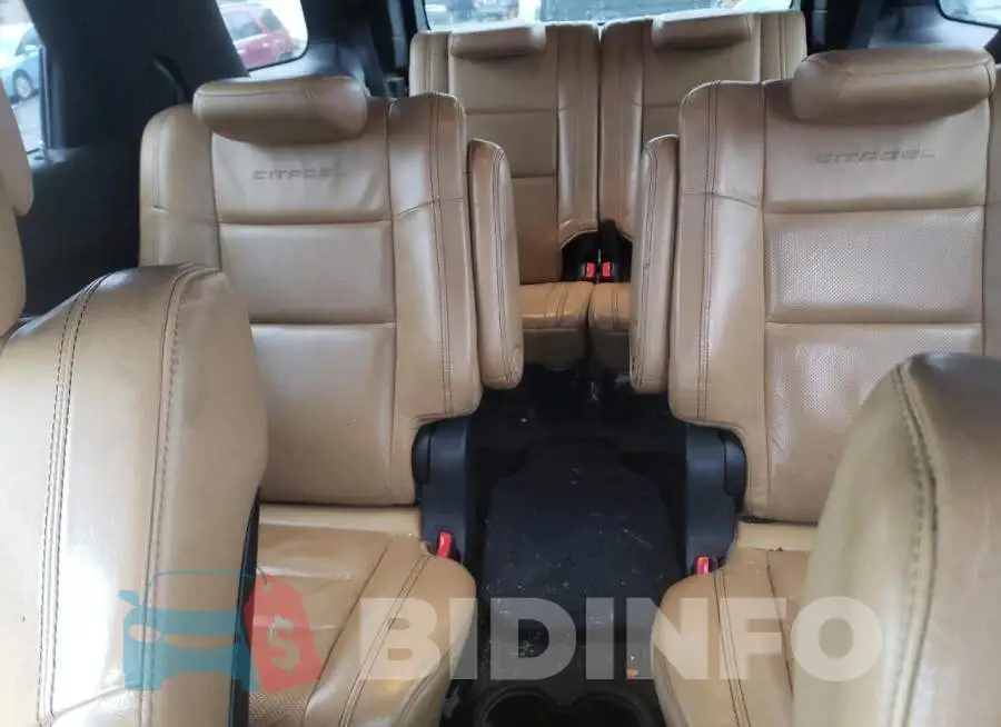1C4SDJET4FC782140 Photo# 10