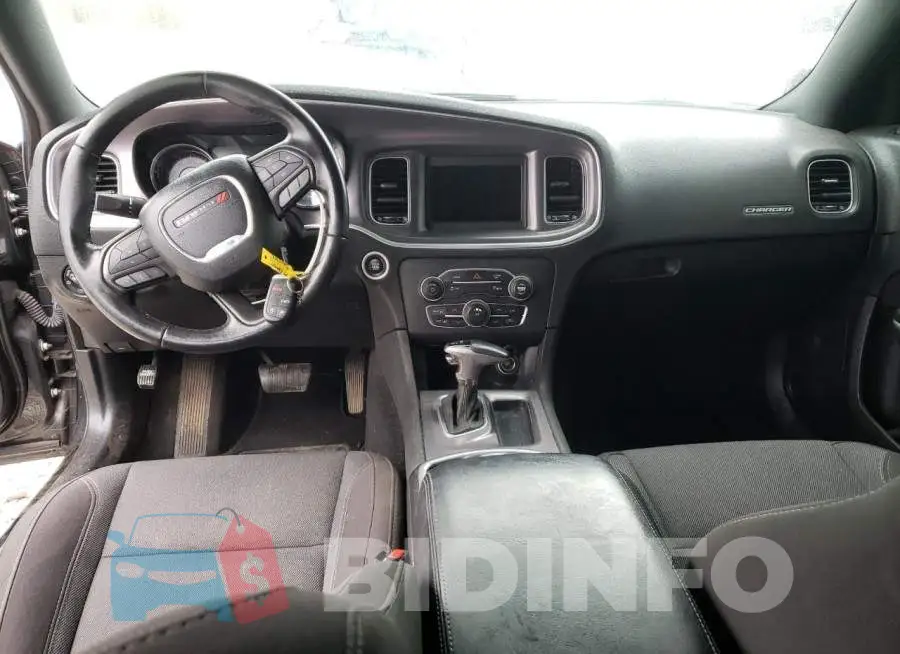 2C3CDXBG6KH657635 Photo# 8