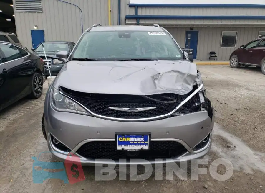 2C4RC1EG1HR804013 Photo# 5