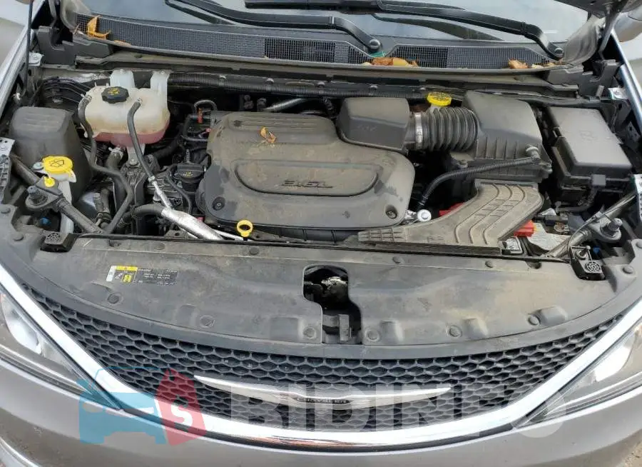 2C4RC1EGXKR746619 Photo# 12