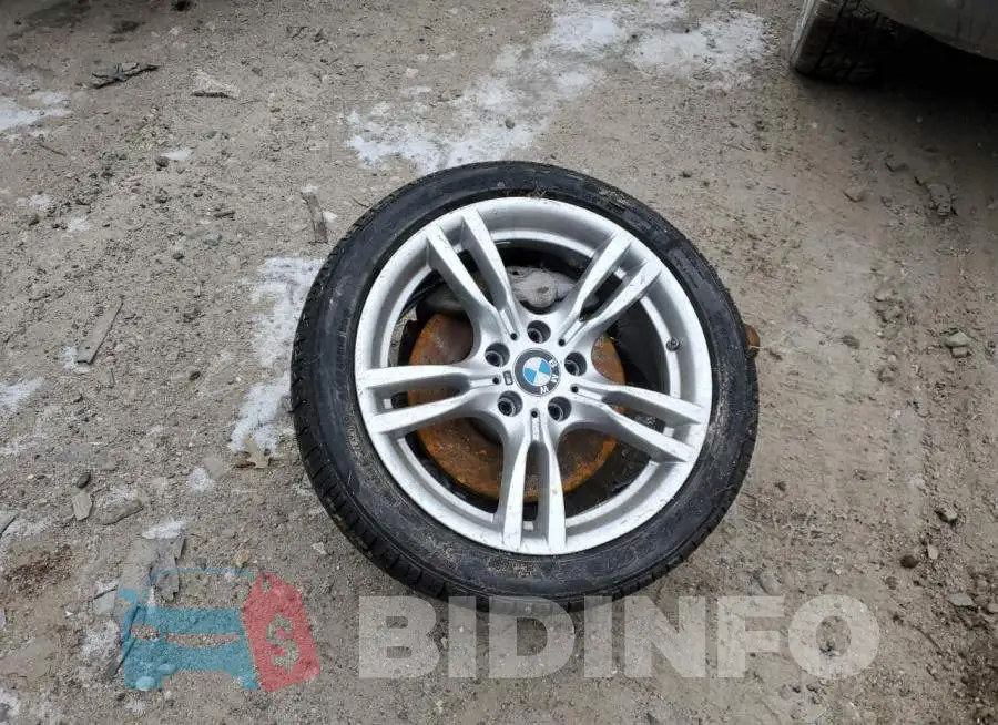 WBA8D9G59JNU71031 Photo# 12