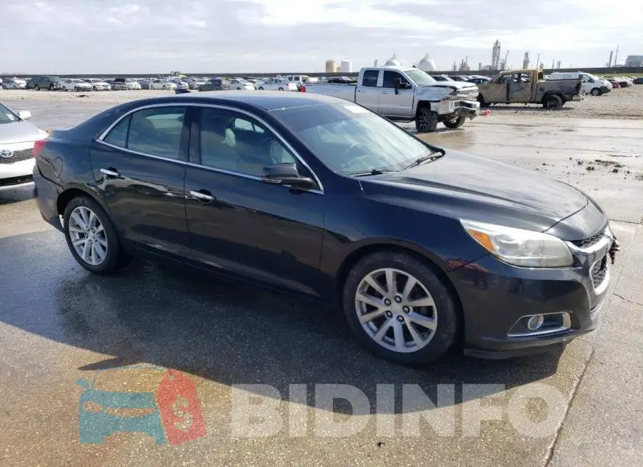 1G11F5SL1FF211049 Photo# 4