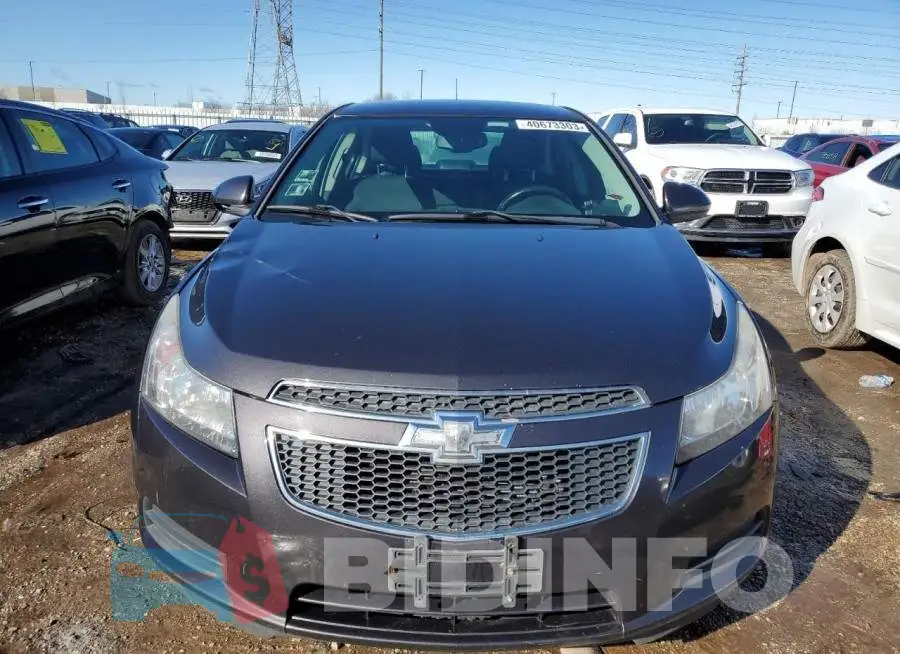 1G1PC5SB2E7428452 Photo# 5