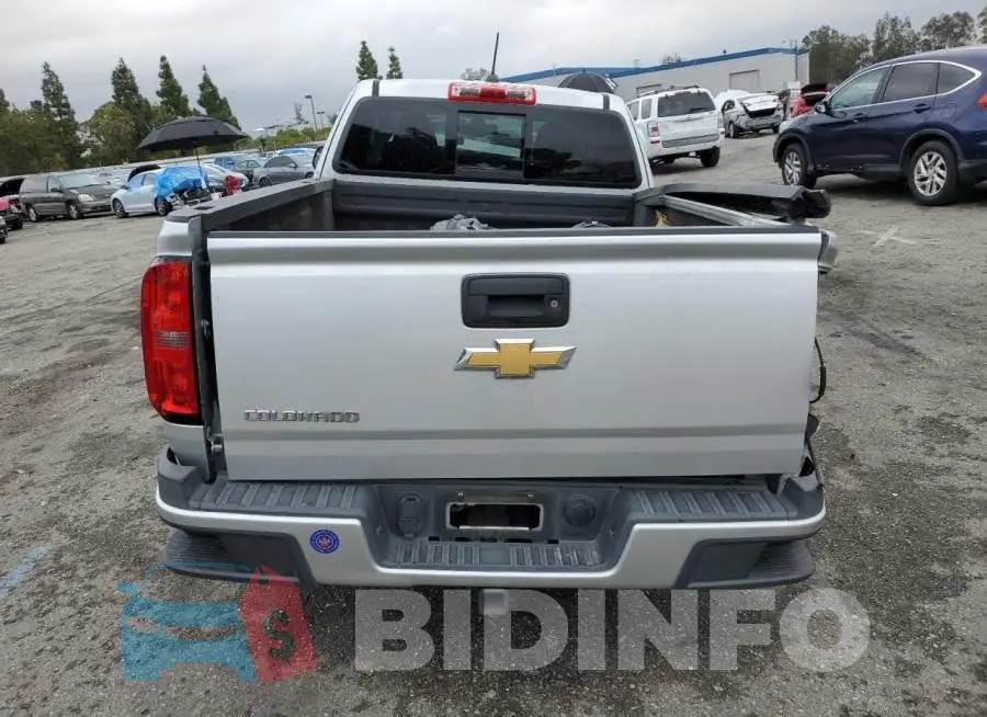 1GCHSDE30G1364186 Photo# 6