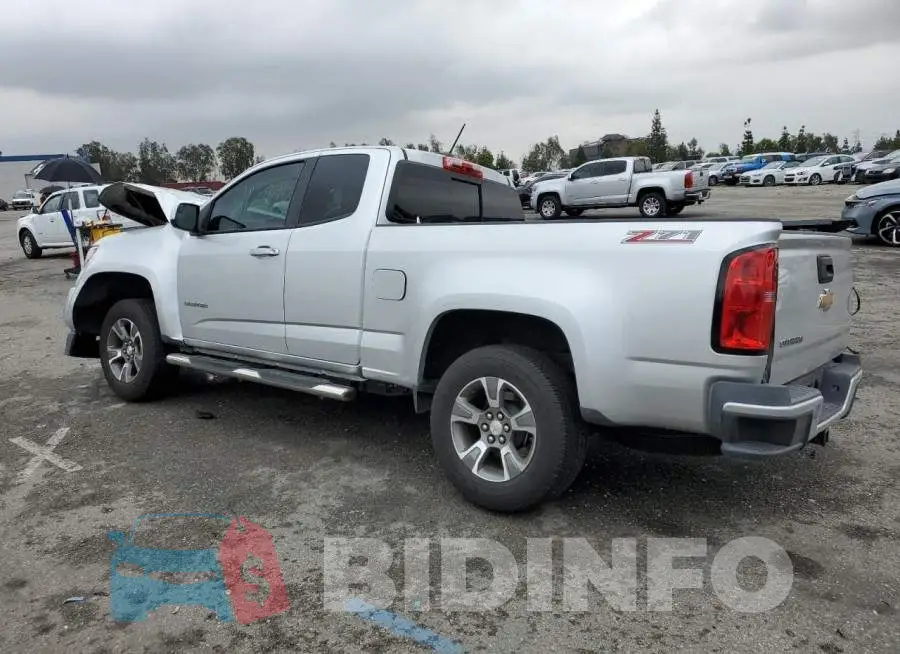 1GCHSDE30G1364186 Photo# 2