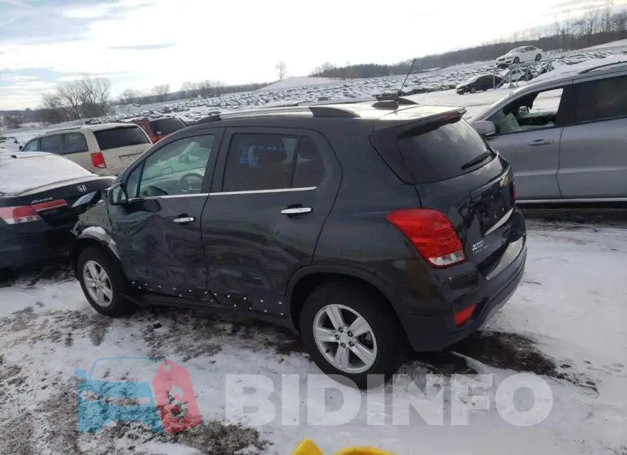 3GNCJPSB1JL262445 Photo# 2