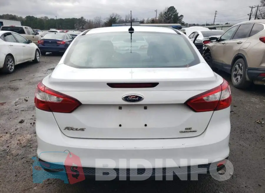 1FADP3F22EL460490 Photo# 6