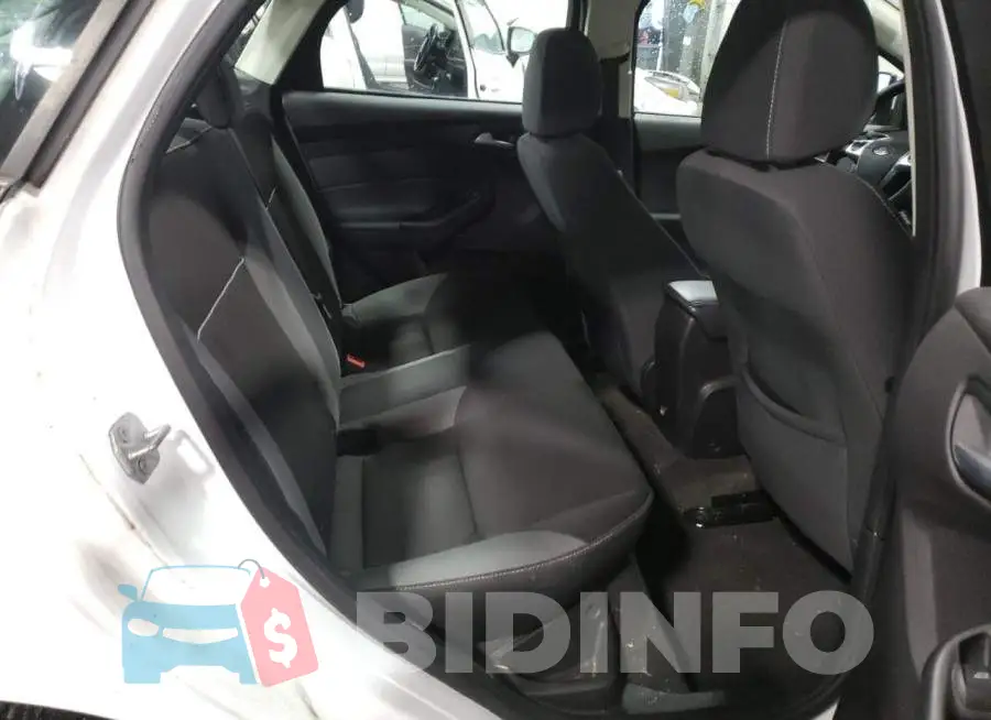 1FADP3F27EL110532 Photo# 10