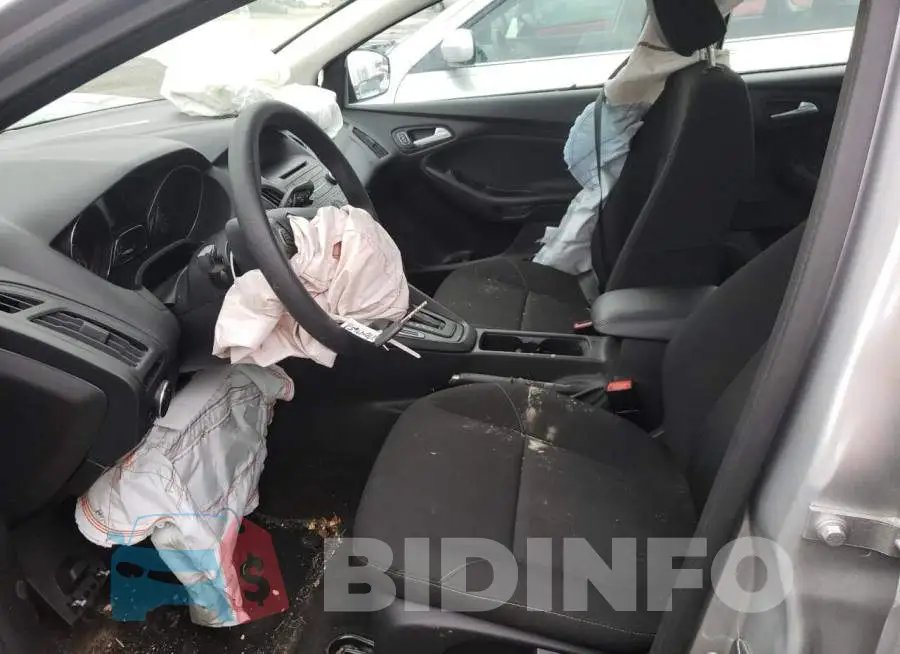 1FADP3F2XHL280324 Photo# 7