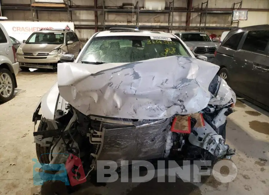 1FAHP2J82JG128799 Photo# 5