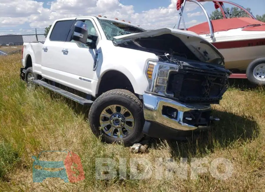 1FT8W3BT3JEB68892 Photo# 1