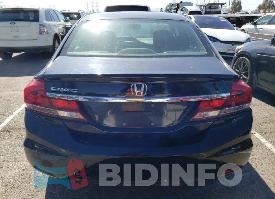 19XFB2F83EE266110 Photo# 6