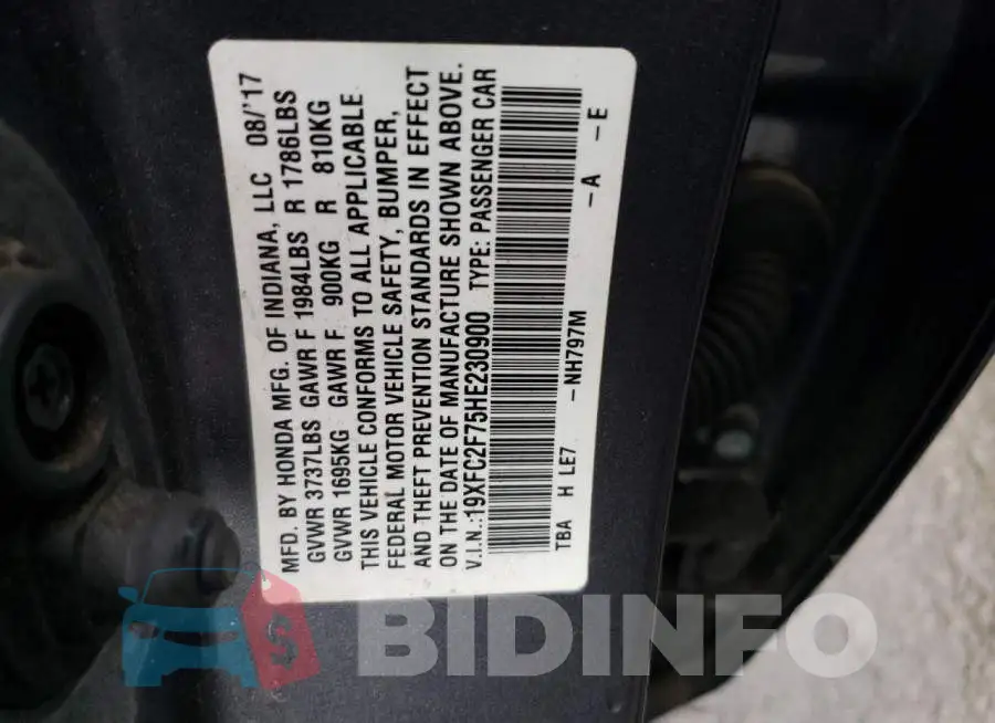 19XFC2F75HE230900 Photo# 12