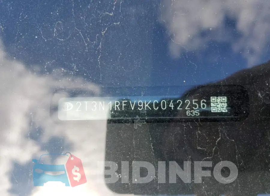 2T3N1RFV9KC042256 Photo# 12