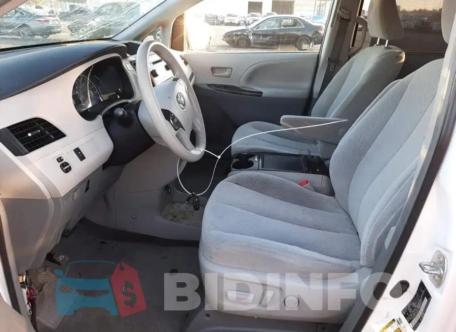 5TDKK3DCXES492002 Photo# 7