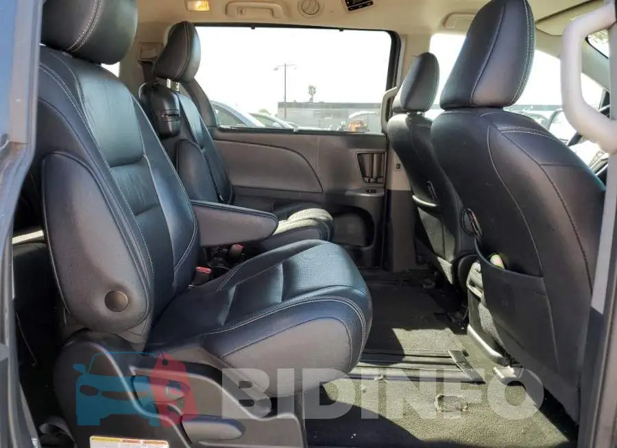 5TDXZ3DC6JS909370 Photo# 11