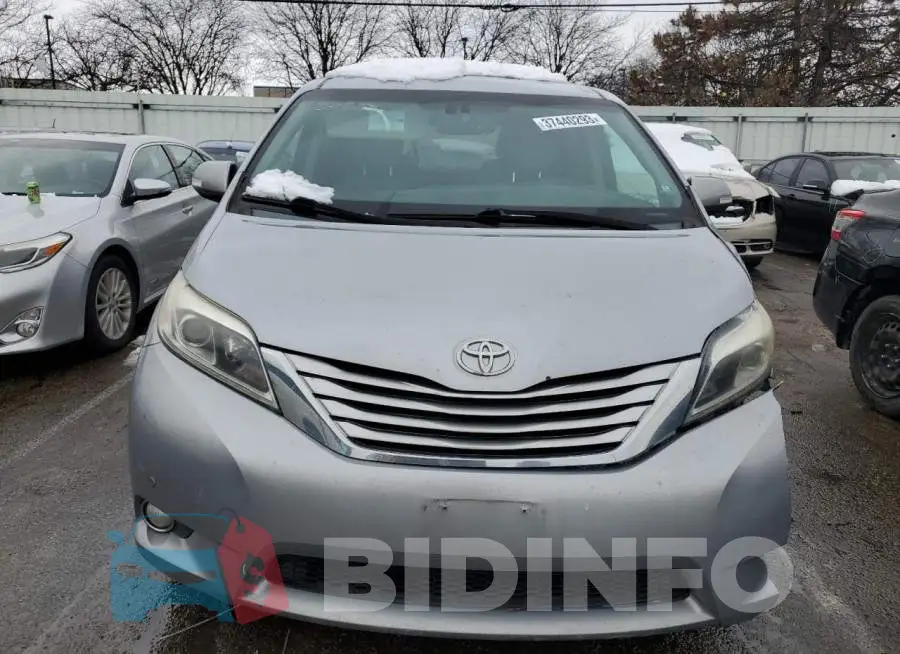5TDYK3DC0FS564157 Photo# 5
