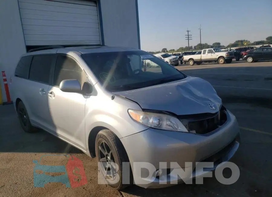 5TDYK3DCXES499199 Photo# 1