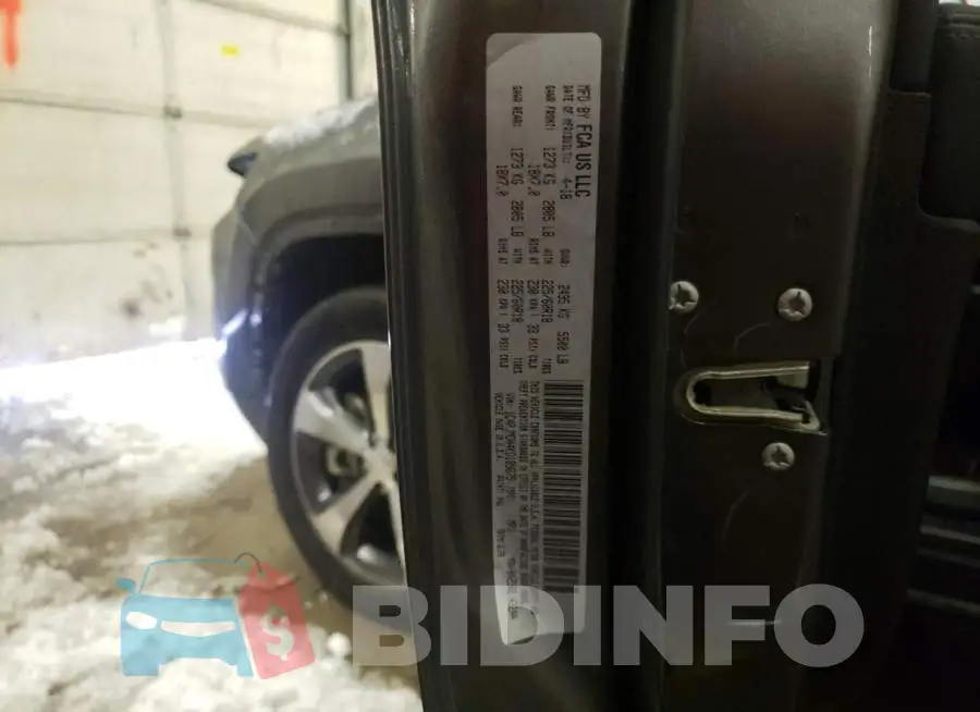 1C4PJMDN4KD189675 Photo# 12