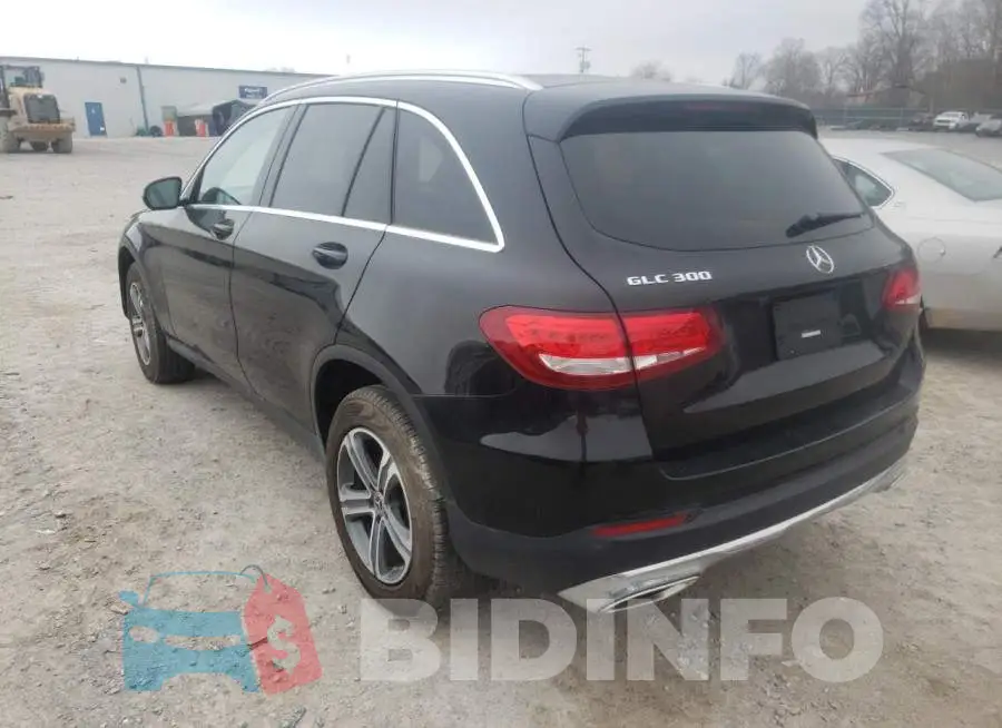 WDC0G4JB1KV168927 Photo# 2