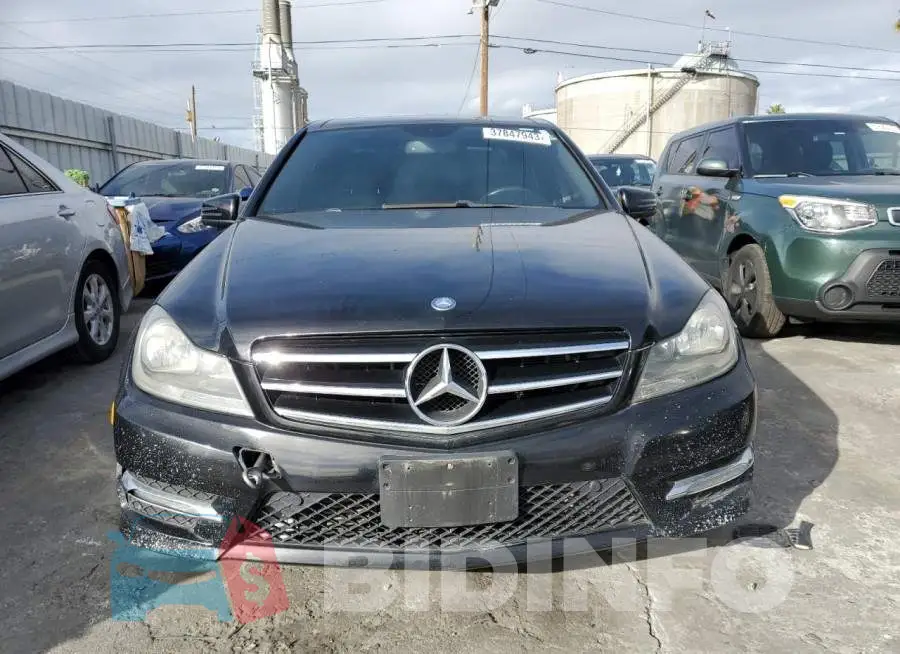WDDGF4HB5EA960481 Photo# 5