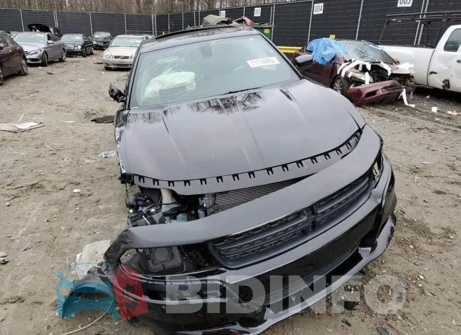 2C3CDXCT2FH841083 Photo# 5