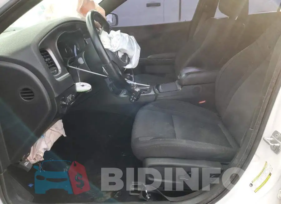2C3CDXJG0KH622882 Photo# 7