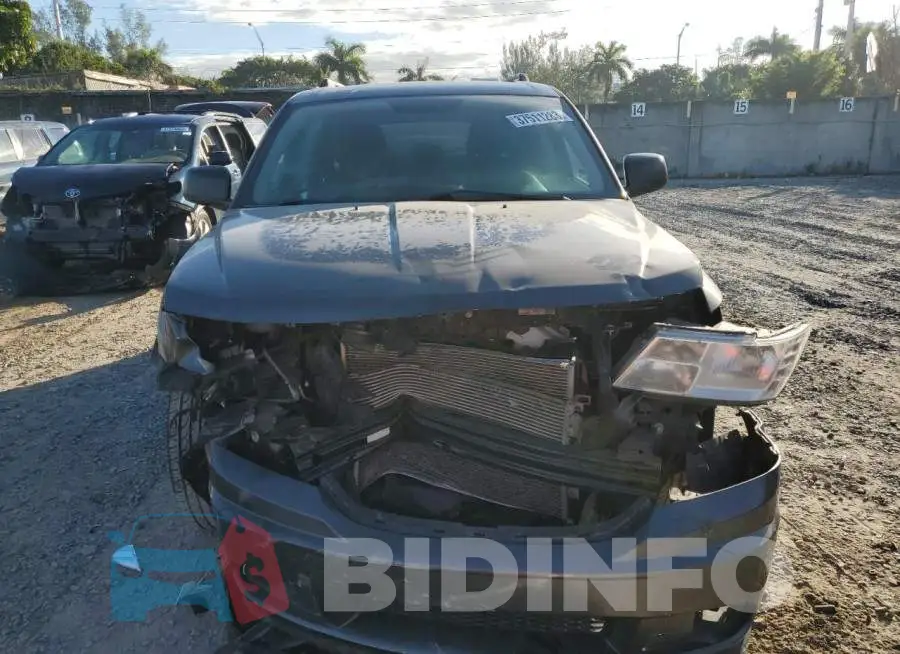 3C4PDCAB3HT528313 Photo# 5