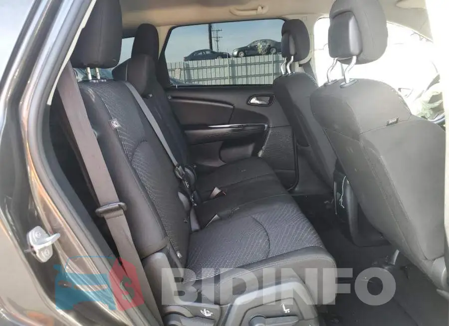 3C4PDCAB8GT162461 Photo# 10