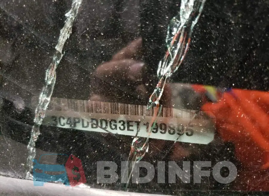 3C4PDDDG3ET199895 Photo# 13