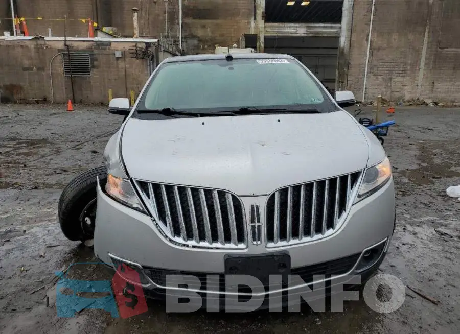 2LMDJ8JK3FBL25018 Photo# 5