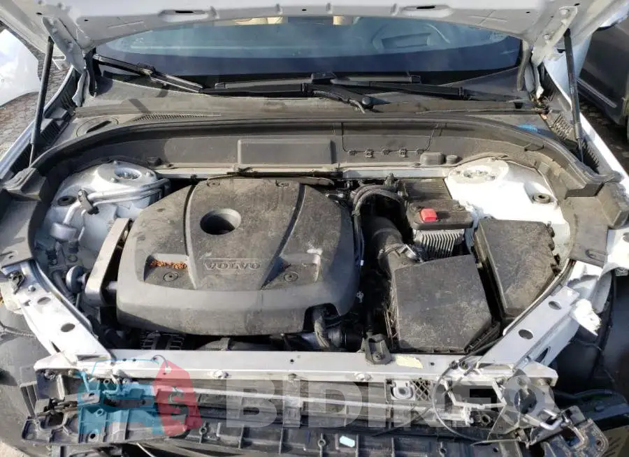YV4102RL9L1508721 Photo# 11