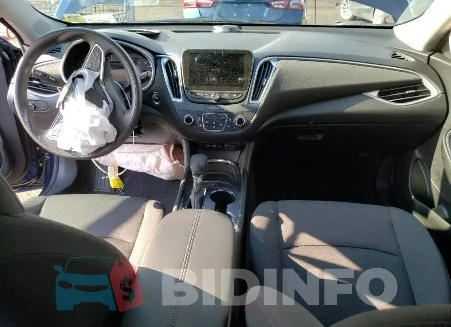 1G1ZD5ST1NF176245 Photo# 8