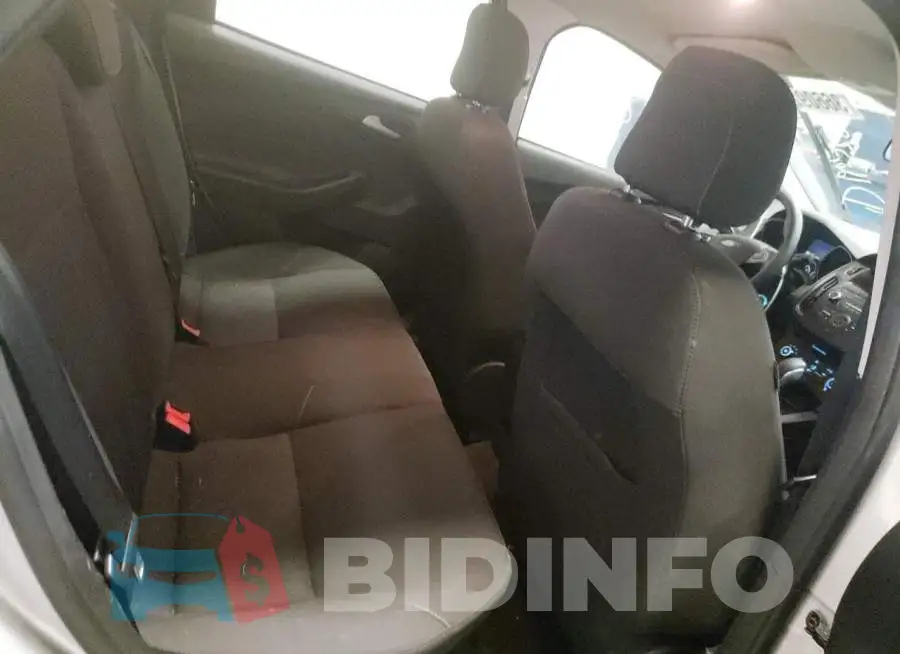 1FADP3F28JL280487 Photo# 10