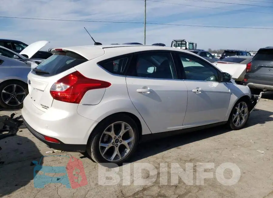 1FADP3N22EL254118 Photo# 3