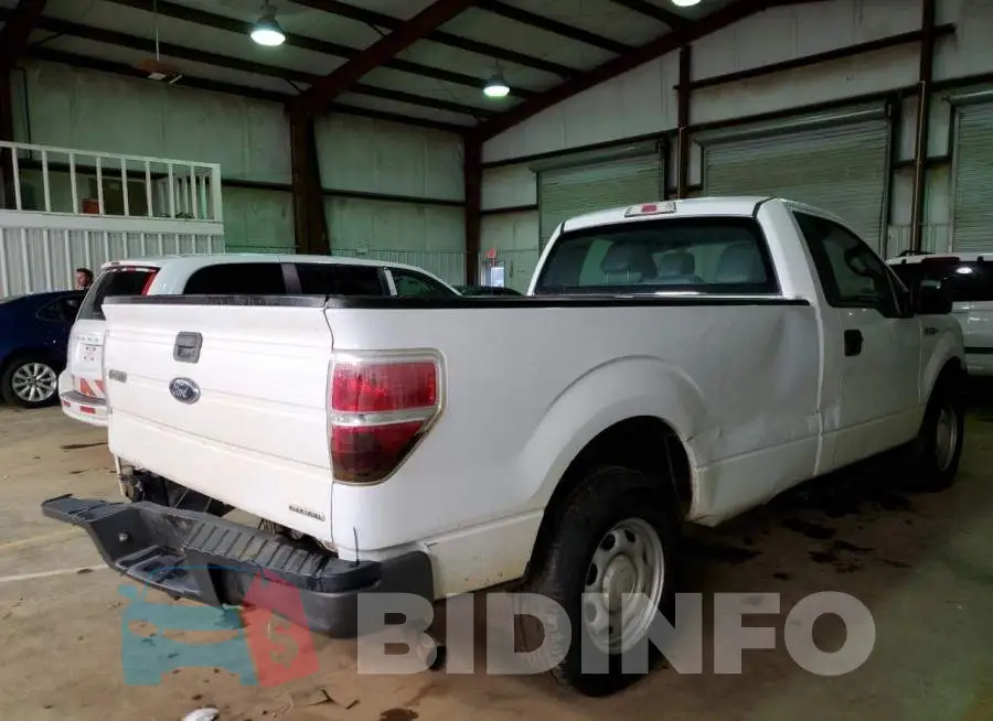 1FTNF1CF8EKD12492 Photo# 3