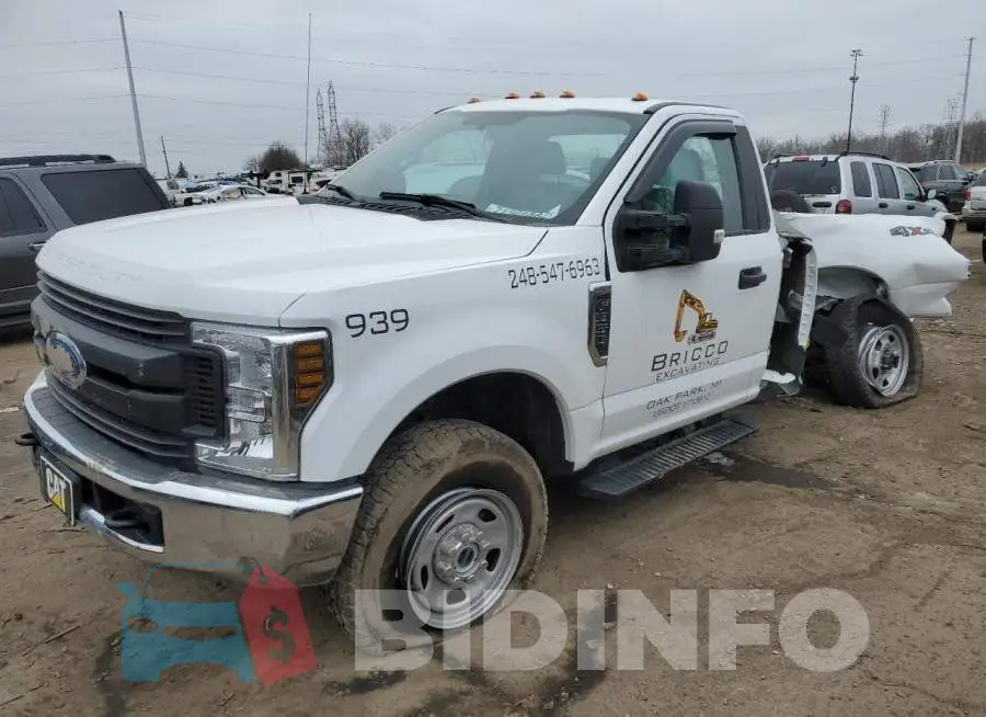 1FTRF3B6XKEG57726 Photo# 1