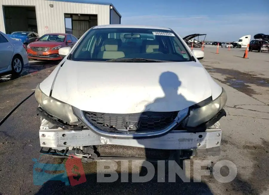 19XFB2F57EE008923 Photo# 5
