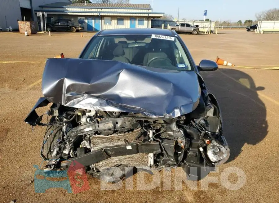 3KPC24A68LE114714 Photo# 5