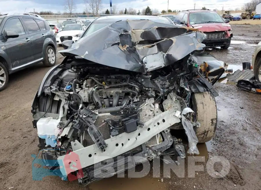 JM1GL1VM2L1515166 Photo# 5