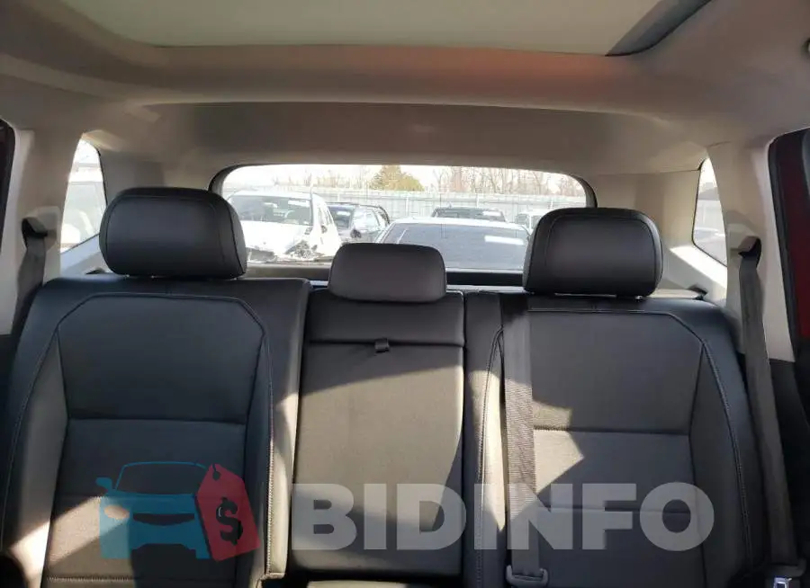 3VV2B7AX4KM118710 Photo# 10