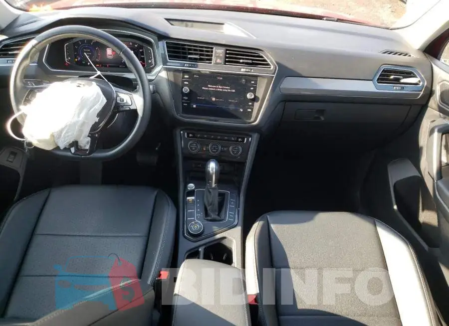 3VV2B7AX4KM118710 Photo# 8